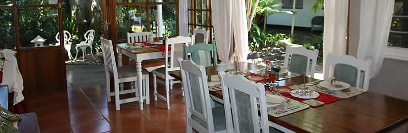 Bed and scrumptious breakfasts at Duck Inn in Richards Bay